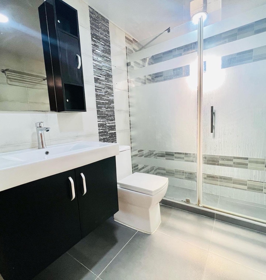 apartamentos - Se vende apartamento en El Ensanche Ozama 2