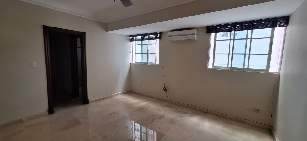apartamentos - Apartamento Quinto Nivel en Los Cacicazgos, Distrito Nacional (G.M) 8