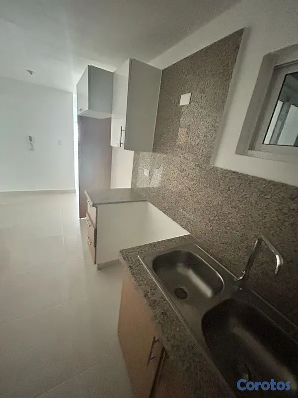 apartamentos - ALQUILO APT BELLA VISTA 3H, 3.5B PISCINA, GYM 2