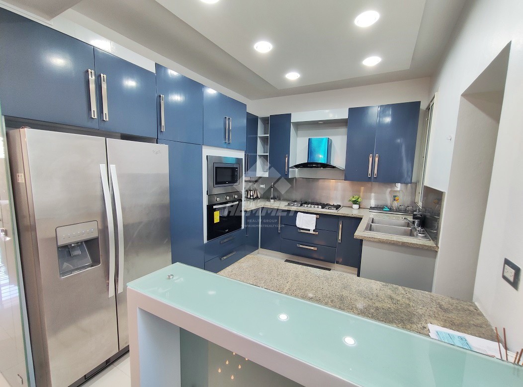apartamentos - QUINTO NIVEL AMUEBLADO LA ESMERALDA SANTIAGO 