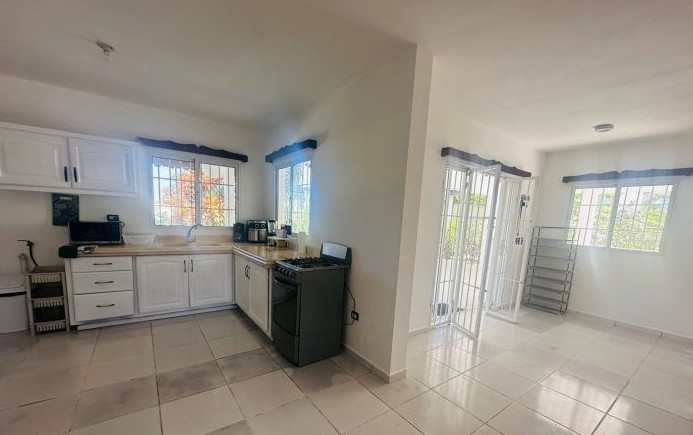 casas - Venta, Villa de 3 Habitaciones Ubicada en el Centro de Las Terrenas, Samaná 6