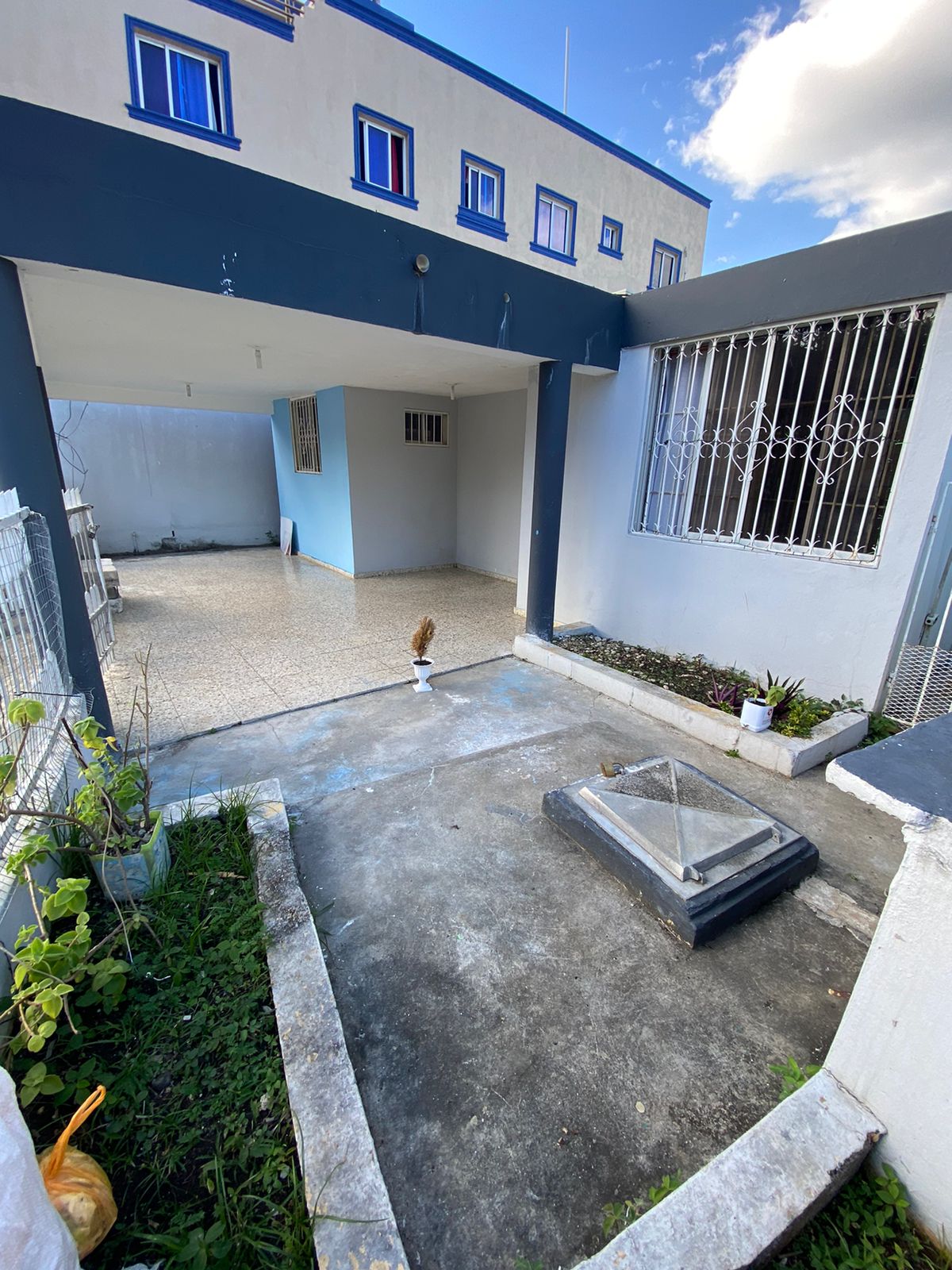 casas - Venta de casa de un nivel en el sector de lucerna Santo Domingo este Unifamiliar 2