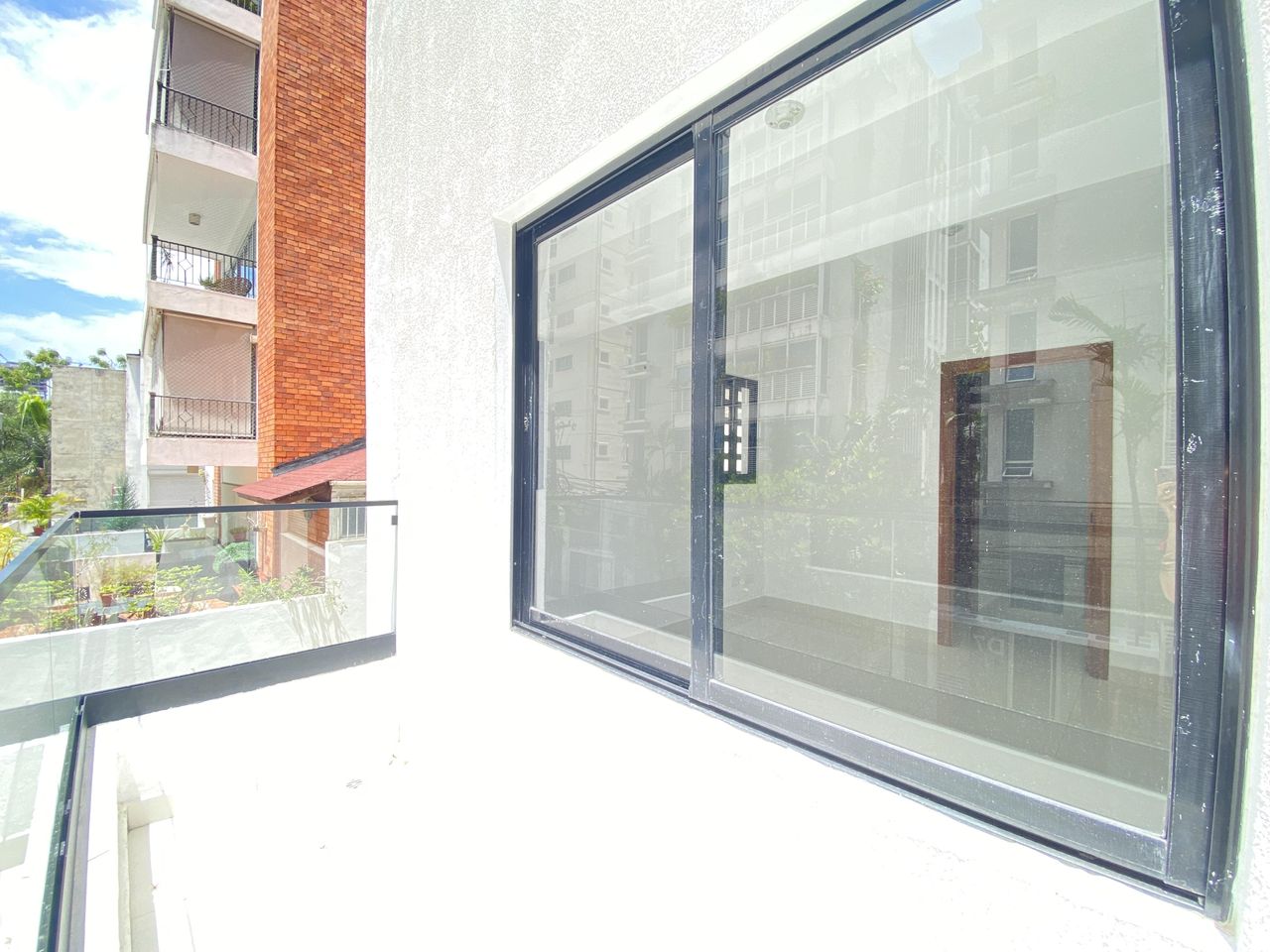 apartamentos - ALQUILO APARTAMENTO EN SERRALLES A PASOS DE AGORA  5