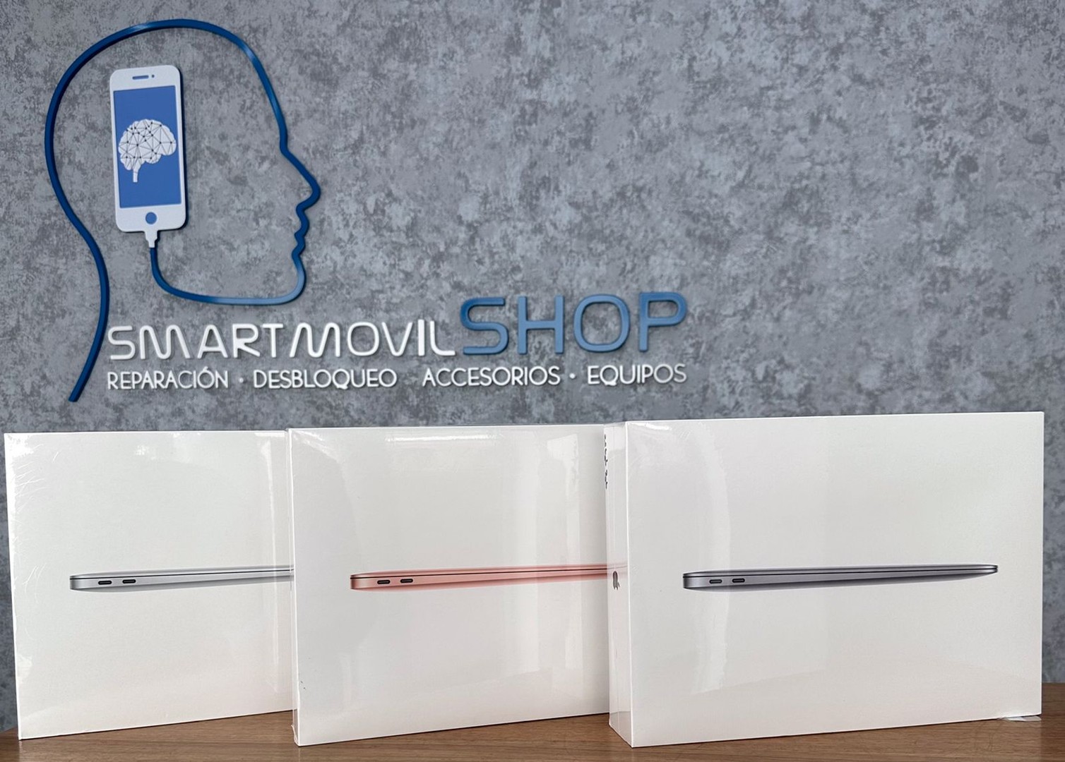 computadoras y laptops - MACBOOK AIR M1 256GB NUEVA 0