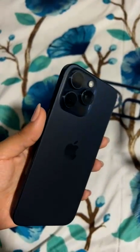 celulares y tabletas - iphone 15  4