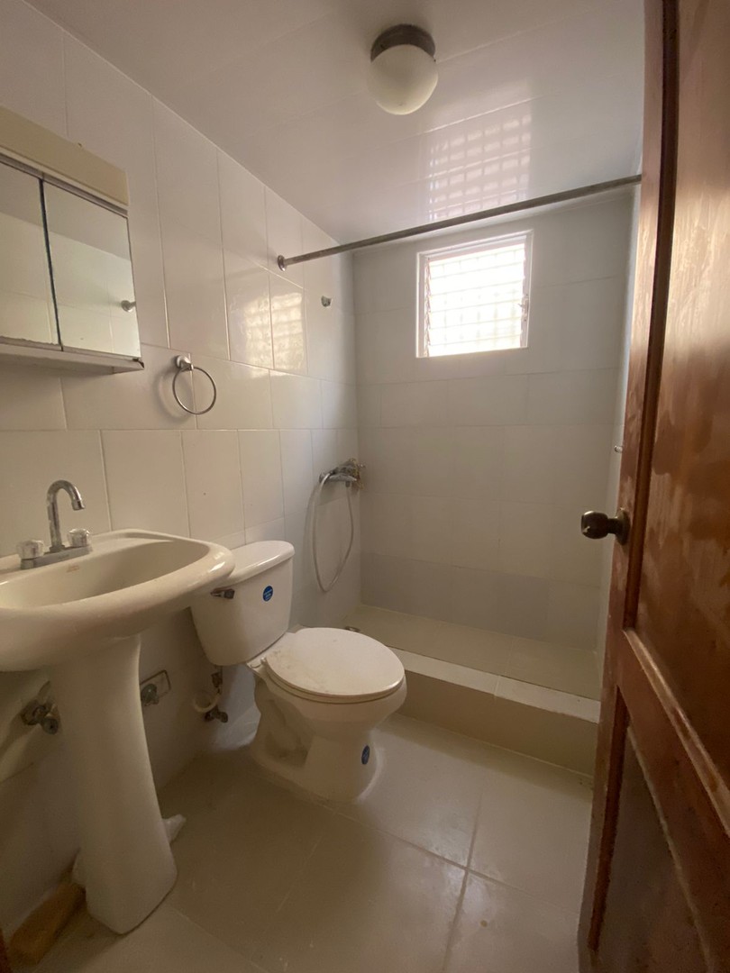 apartamentos - ✳Vendo apartamento en Residencial Ciudad Real II✳

 3