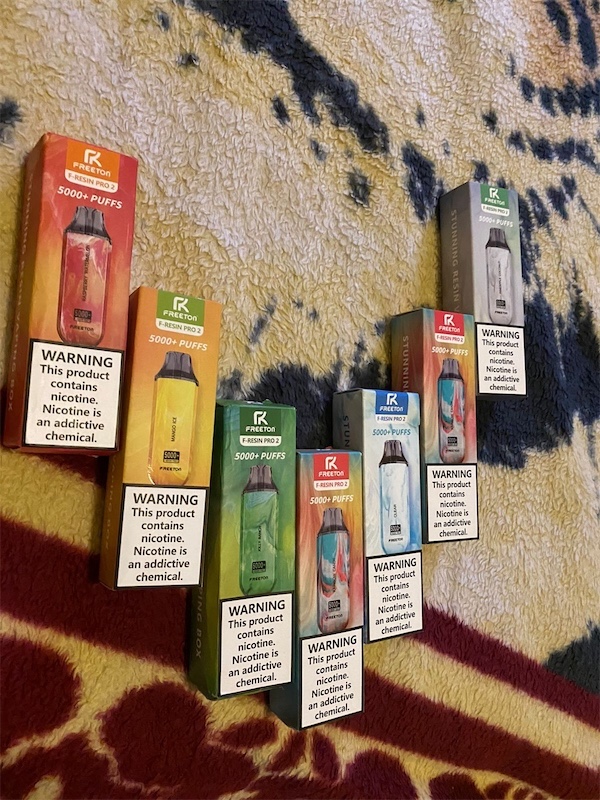 hobby y coleccion - Freeton F-Resin pro 2 5000puff hay de varios colores💨‼️✅