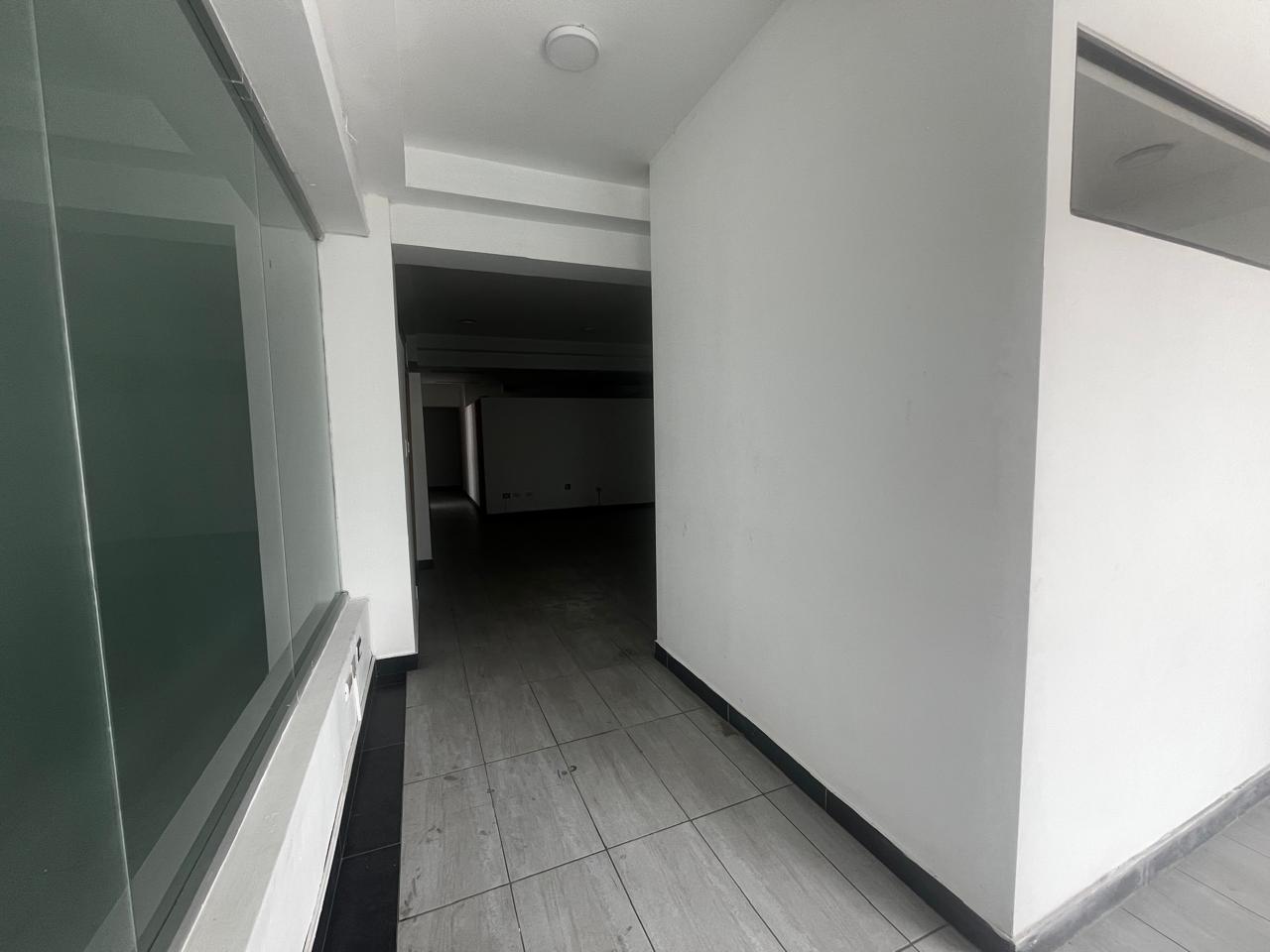 oficinas y locales comerciales - Oficina Alquiler Naco de 120 m2  7