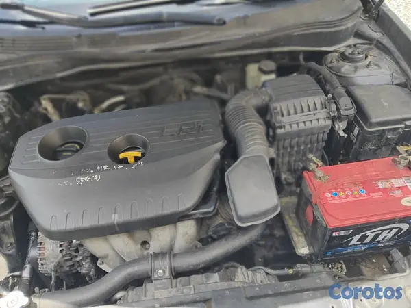 carros - HYUNDAI Y20 5