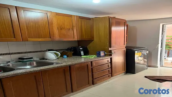 apartamentos - En Venta Apartamento en primer Nivel en los Restauradores No parqueo 5