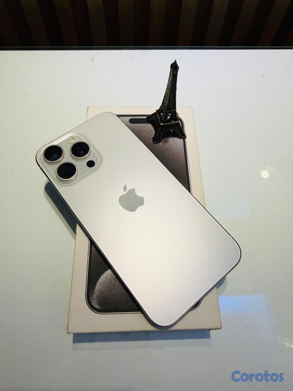 celulares y tabletas - Iphone 15 Pro Max  512 gb.  Condiciones 10/10 Bate 1