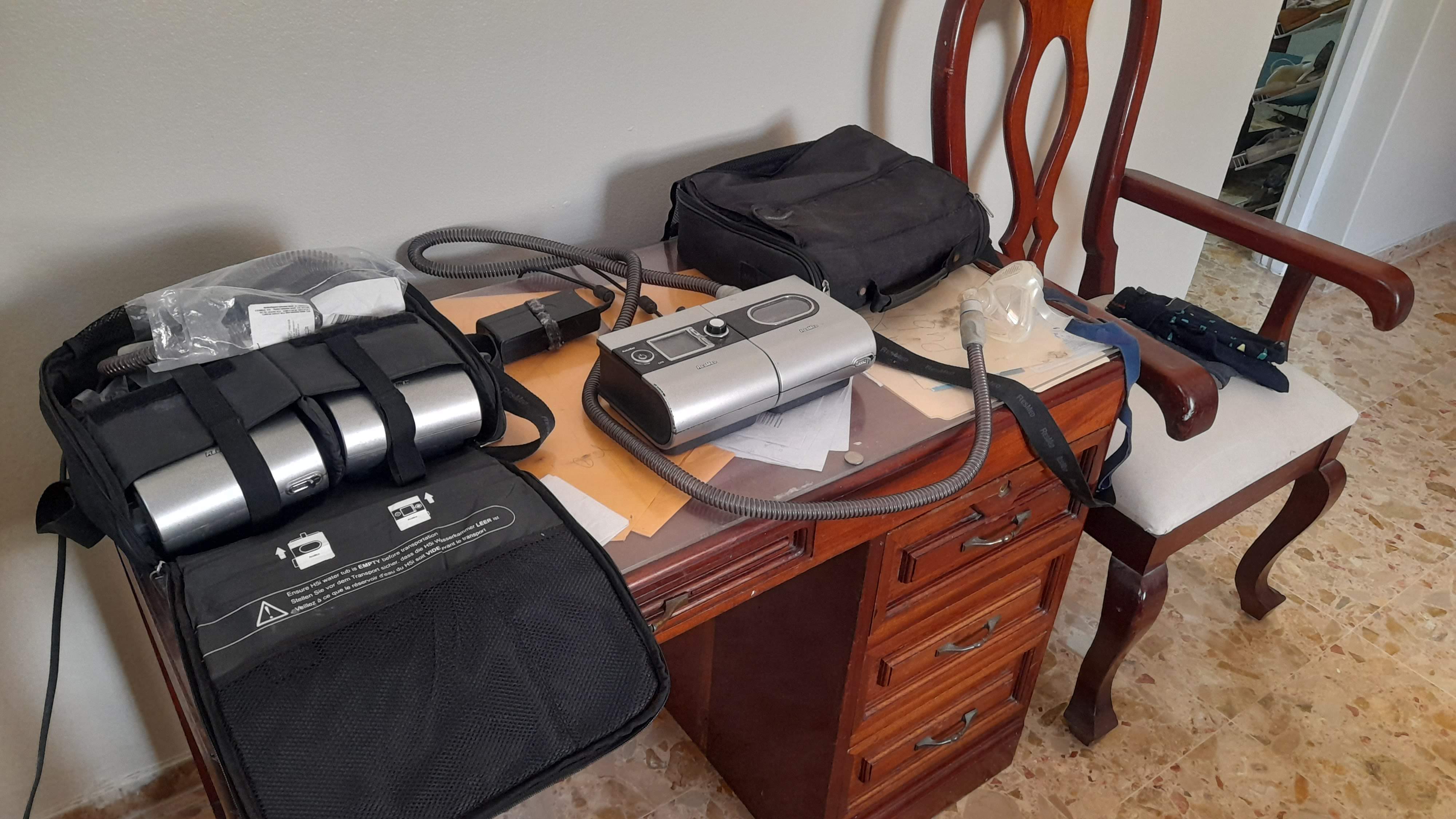 equipos profesionales - ¡Se venden 2 máquinas CPAP ResMed S9 AutoSet! 💤💨 2