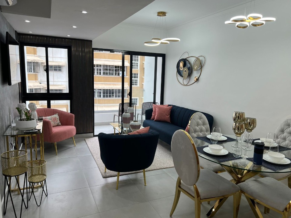 apartamentos - Apartamento en Alquiler Amueblado en EVARISTO MORALES
