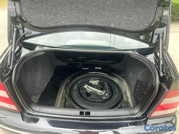 carros - Volkswagen Jetta 2007 en buen estado 7