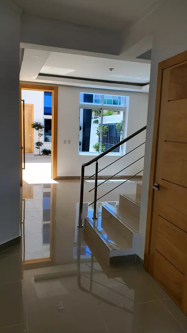 casas - Casas en Proyecto Cerrado, Aut. San Isidro, Amelia 6