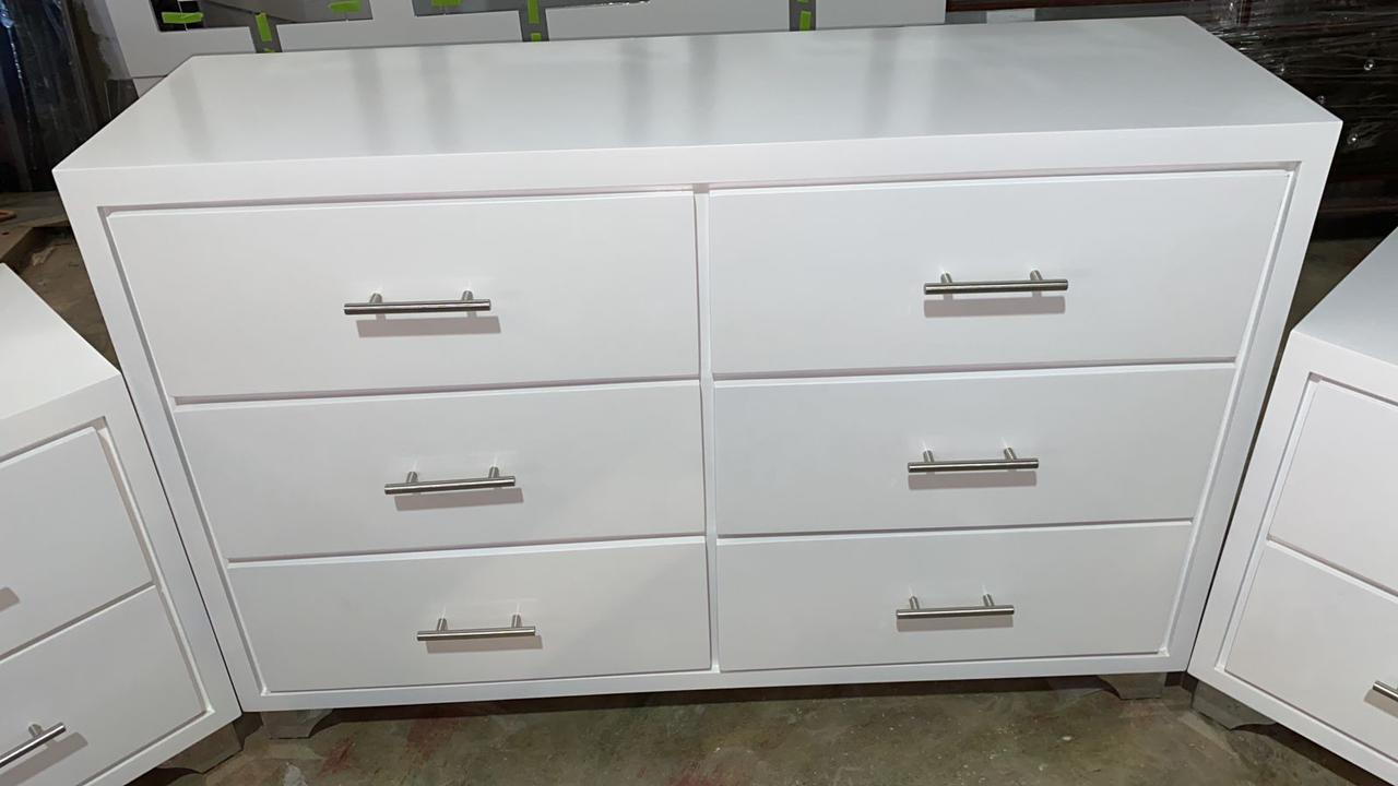 muebles y colchones - Cómoda con gavetas 