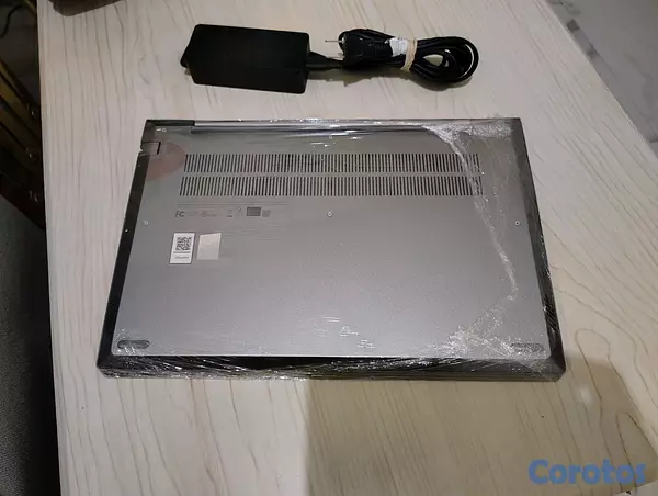 computadoras y laptops - Lenovo ThinkBook Intel Core i5 12th Gen 16GB RAM NVMe 256GB 9