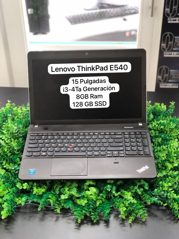 computadoras y laptops - Lenovo ThinkPad E540, 15"  i3-4Ta, 8GB Ram, 128GB SSD Disponible Ya!