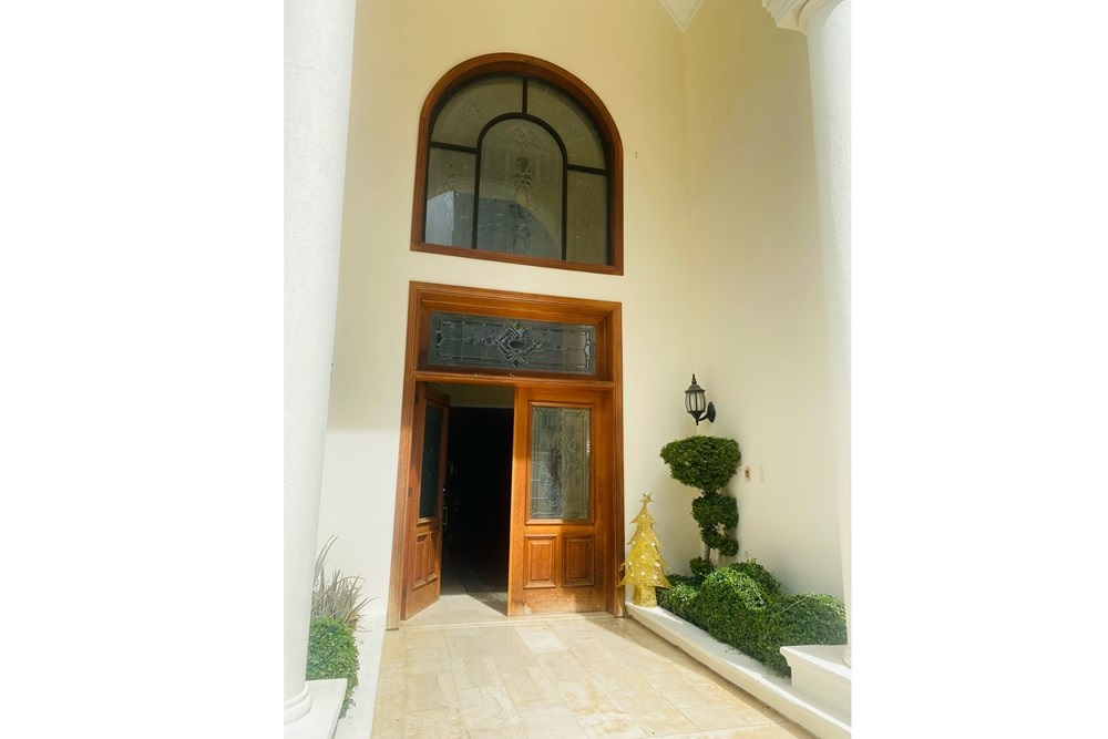 casas - Venta de Casa en Los Cacicazgos  4