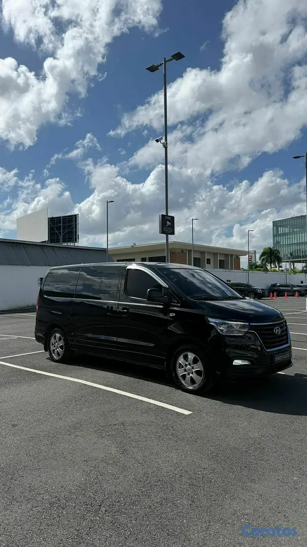 otros vehiculos - Hyundai Grand Starex 2019 VGT Diesel 8