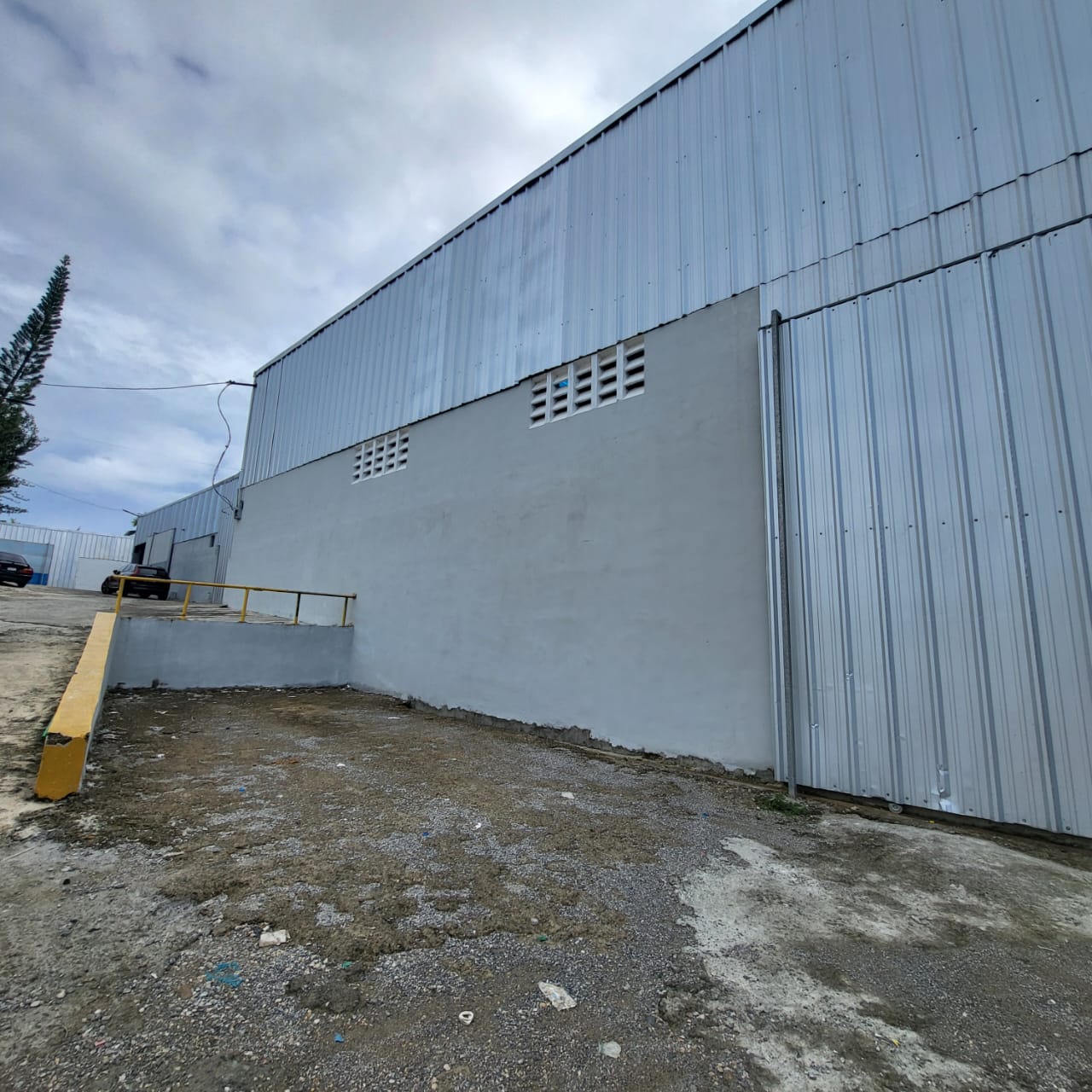 otros inmuebles - Nave en Alquiler Santo Domingo Norte 400mt2 5