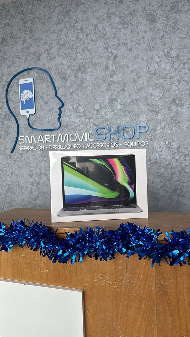 computadoras y laptops - MACBOOK PRO M2 13-INCH 256GB 8GB RAM NUEVA SELLADA (SOMOS TIENDA ) 1