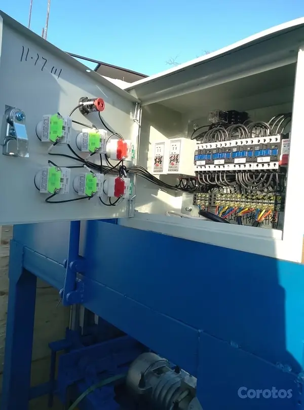 accesorios para electronica - Máquina de hacer block industrial. Eletrica  4