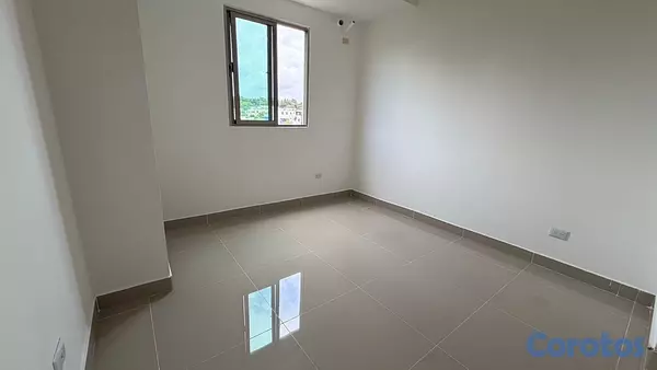 apartamentos - vendo independencia klm 7 y medio piso 4 dos habitaciones dos baños parqueo asc 8