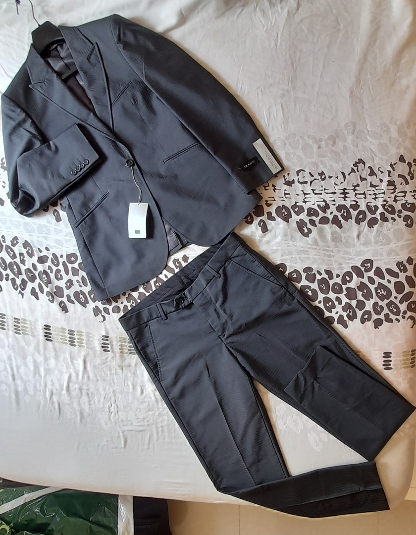 ropa para hombre - Traje Gris oscuro - Nuevo Talla 32R 4