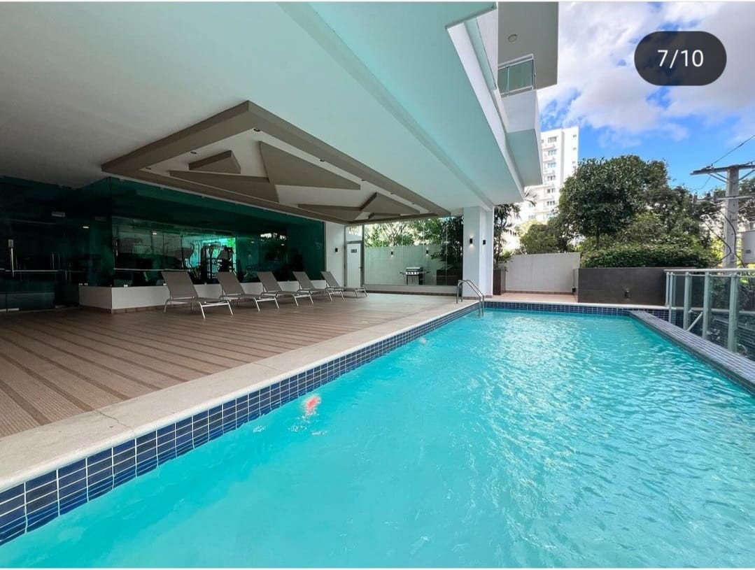 apartamentos - Se vende apartamento en Naco 

166 metros.
Mas 2 parqueos.
2 Hab
US$310,000 5