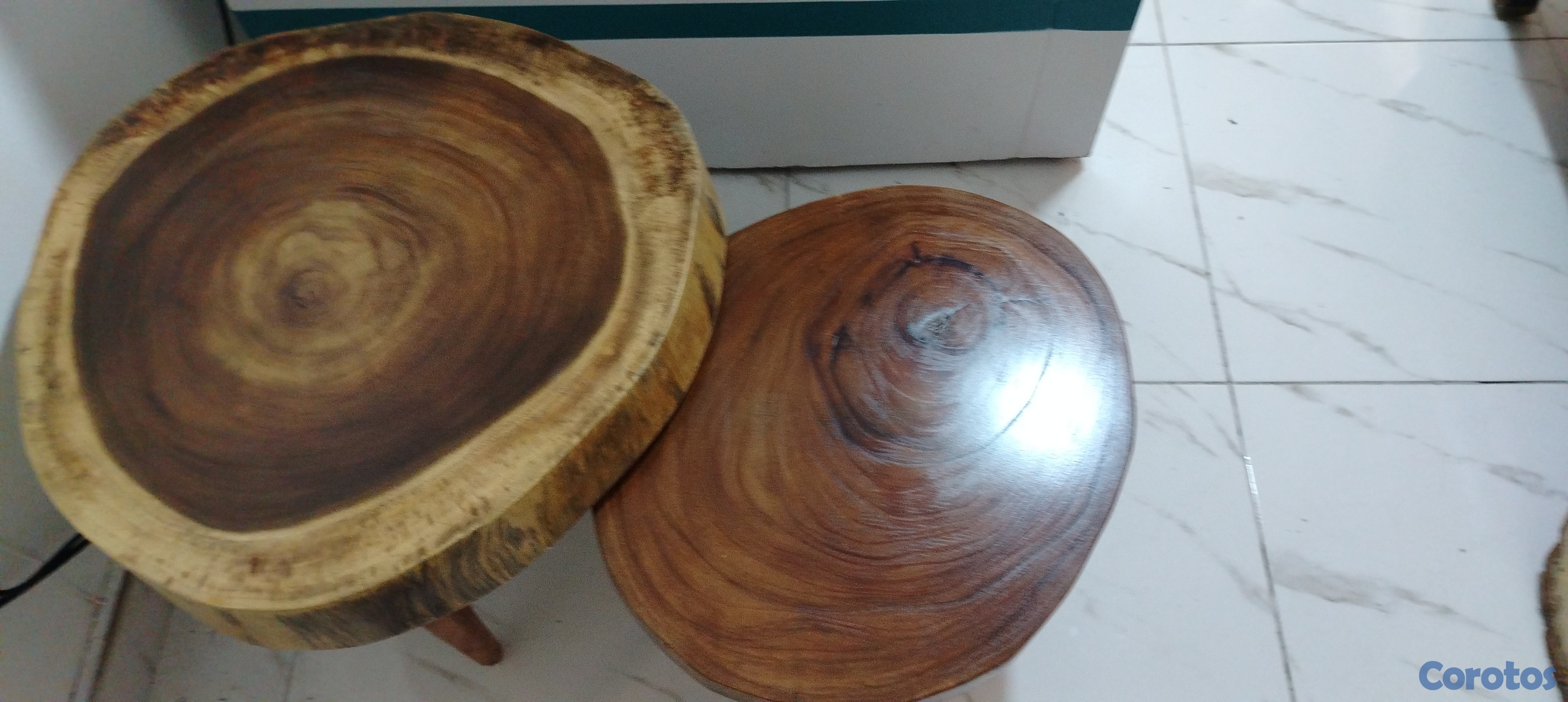 muebles y colchones - Mesa rústica de madera  2