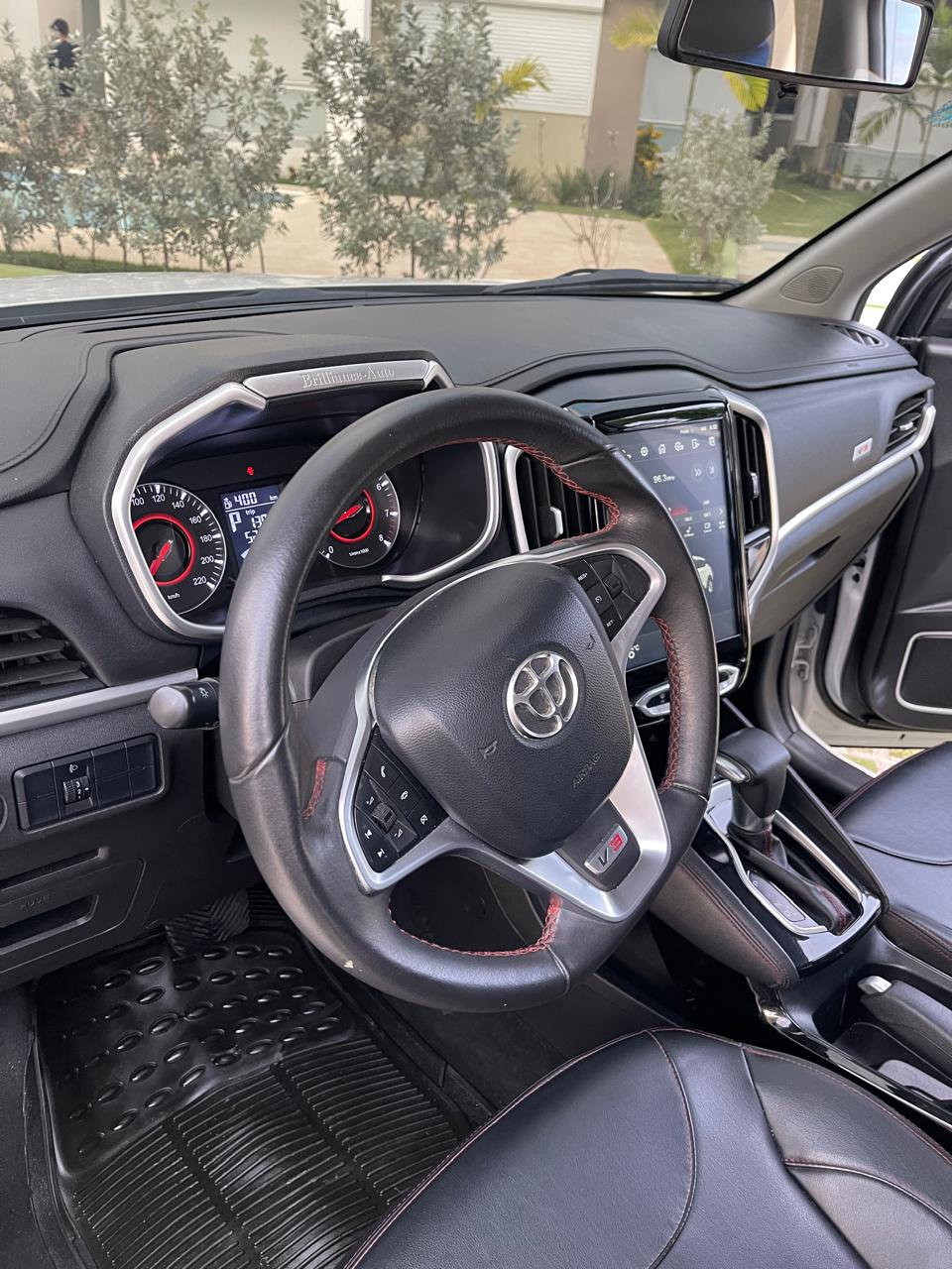 jeepetas y camionetas - brillance v3 2021 6