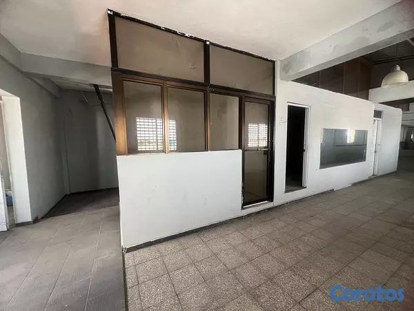 oficinas y locales comerciales - Local comercial en venta o alquiler  2