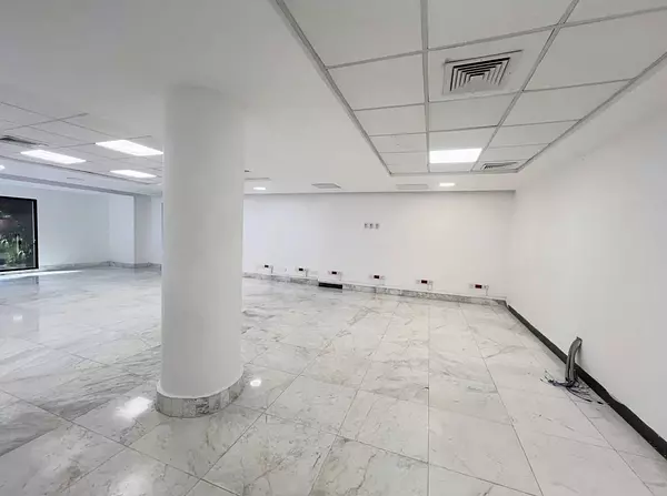 oficinas y locales comerciales - Alquiler local céntrico  4