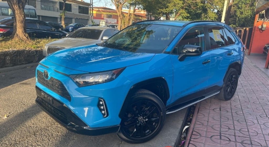 jeepetas y camionetas - 2019 Toyota Rav4 4x4 1