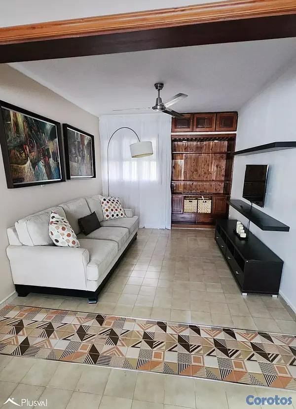apartamentos - Amplio apartamento clásico remodelado en venta – E 7