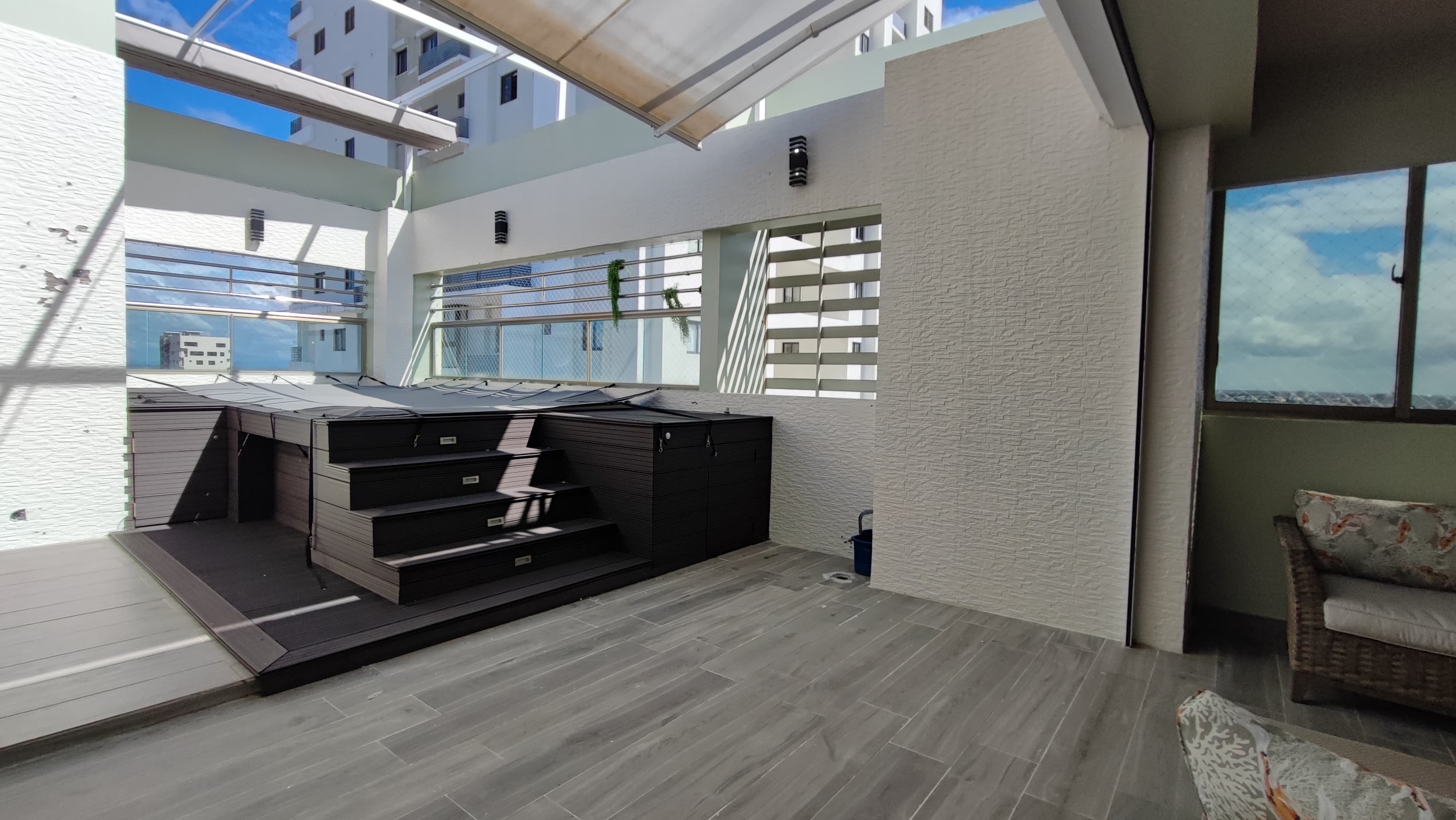 apartamentos - venta de penthouse amueblado con jacuzzi en Alma Rosa 1 Santo Domingo  6
