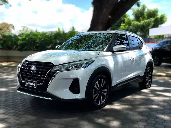 jeepetas y camionetas - Nissan kicks Advance 2023 9