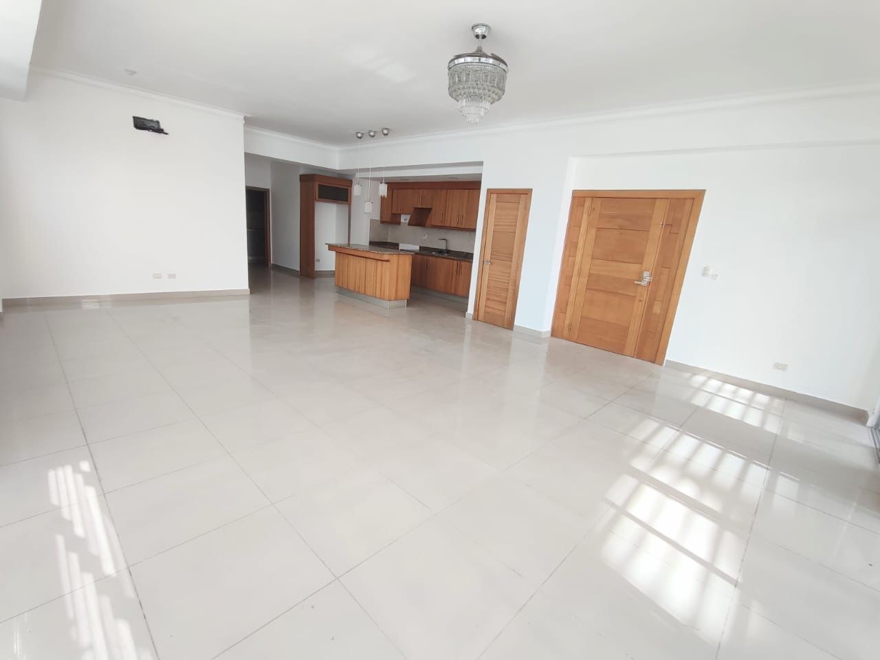 apartamentos - Apartamento en Venta
NACO
USD 285,000.00
Mantenimiento: RD$11,000.00
 8