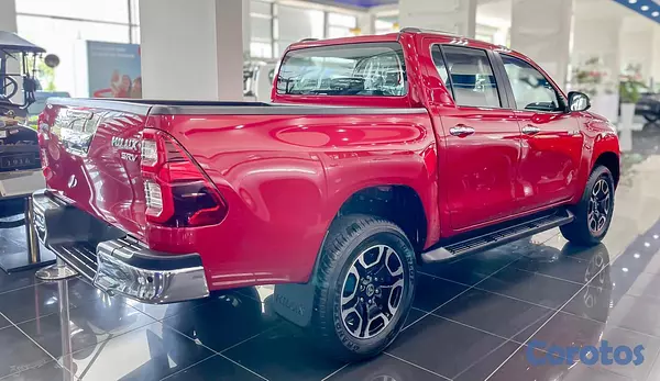 jeepetas y camionetas - Toyota Hilux SRV 2026 2
