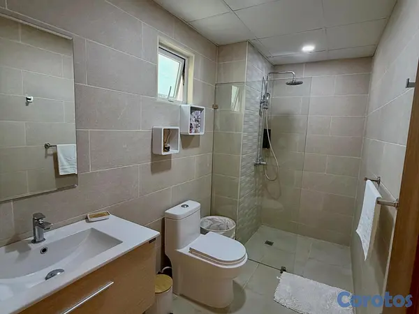 apartamentos - Oportunidad de inversión Apartamento Remodelado en 12