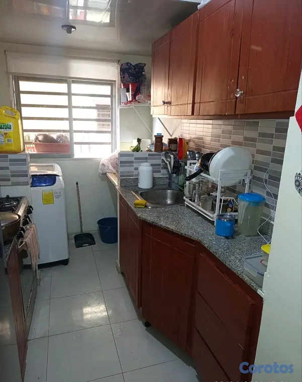 casas - Vendo 1er piso en el Residencial Monumental  6