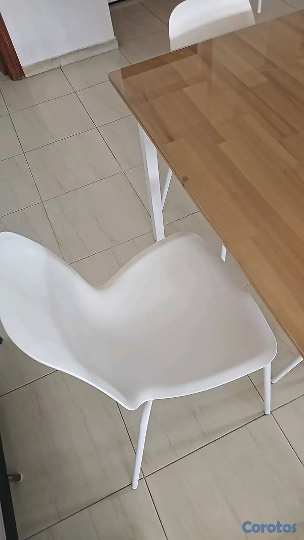 muebles y colchones - Comedor de Ikea de 75cmX125cm con sus sillas.  2