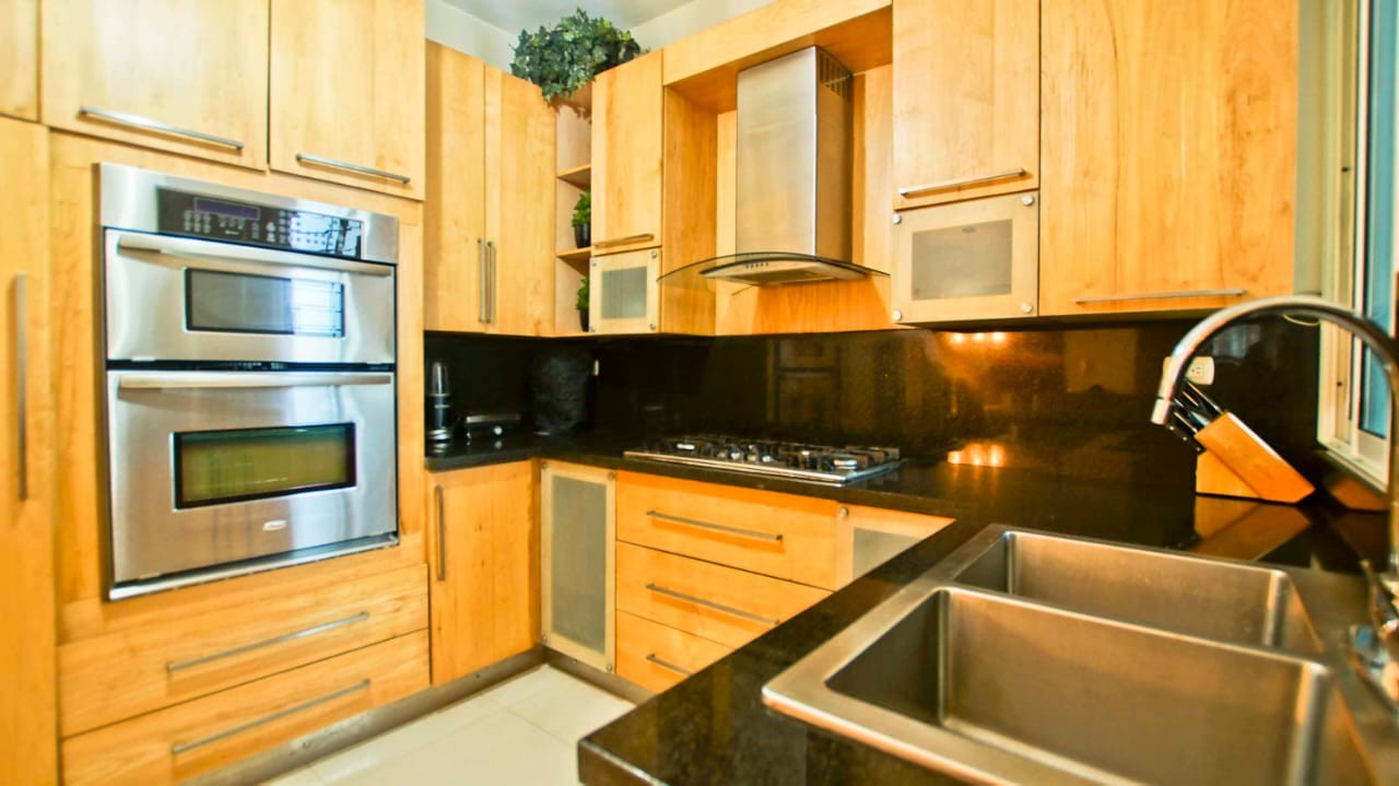 apartamentos - Se Renta Apartamento Totalmente Amueblado en Zona Centrica  9