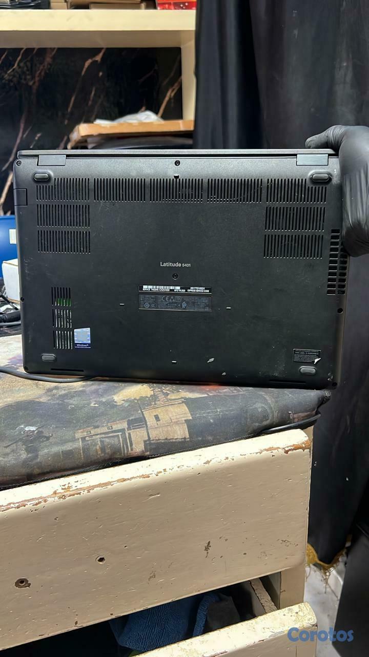 computadoras y laptops - Laptop Dell inspiron 5401 /i5-9400h @2.50Ghz up 3. 3