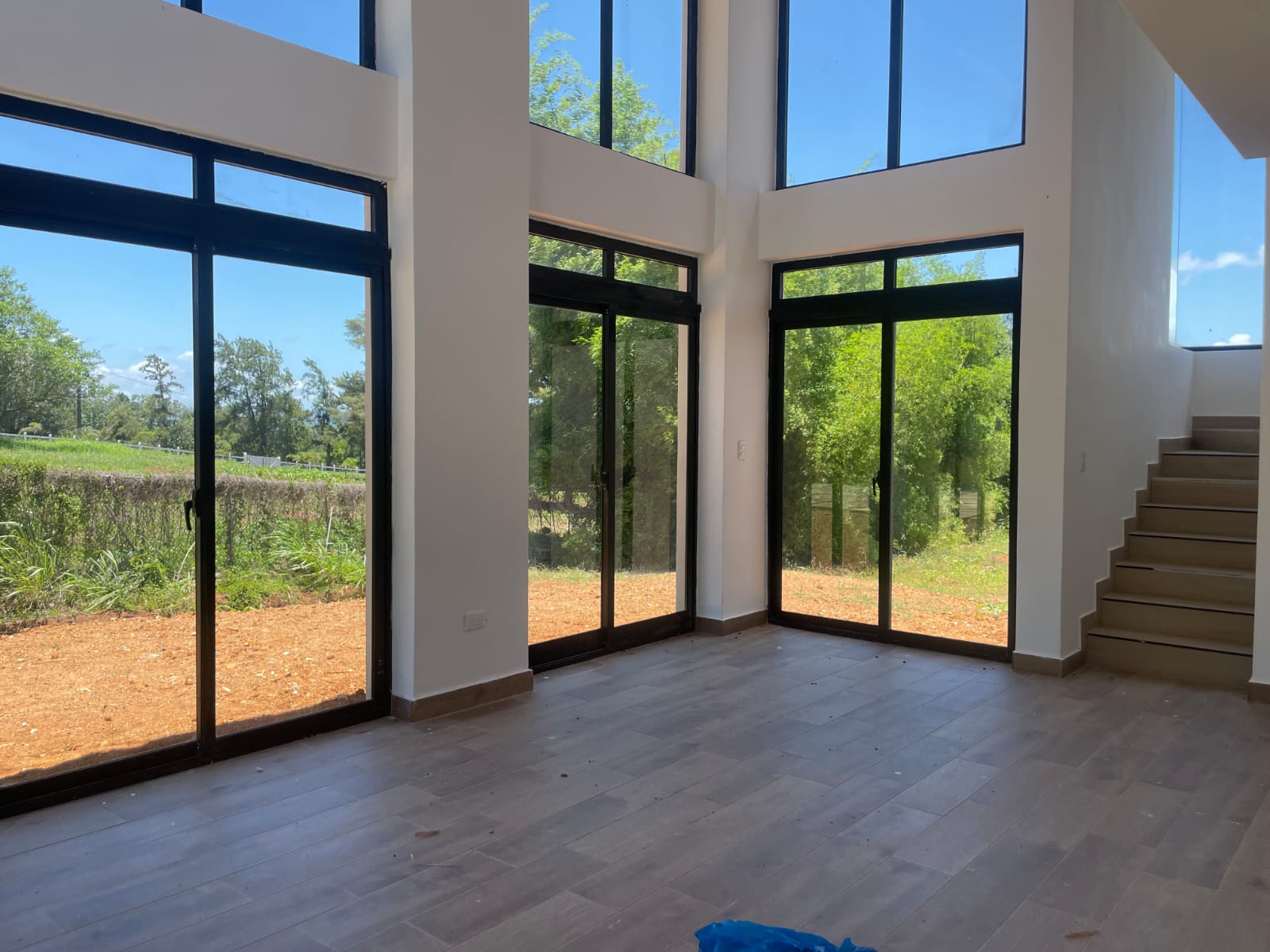 casas vacacionales y villas - Hermosa Villa 2 Niveles  en fase de terminación en JARABACOA, 770 Mts.2 1