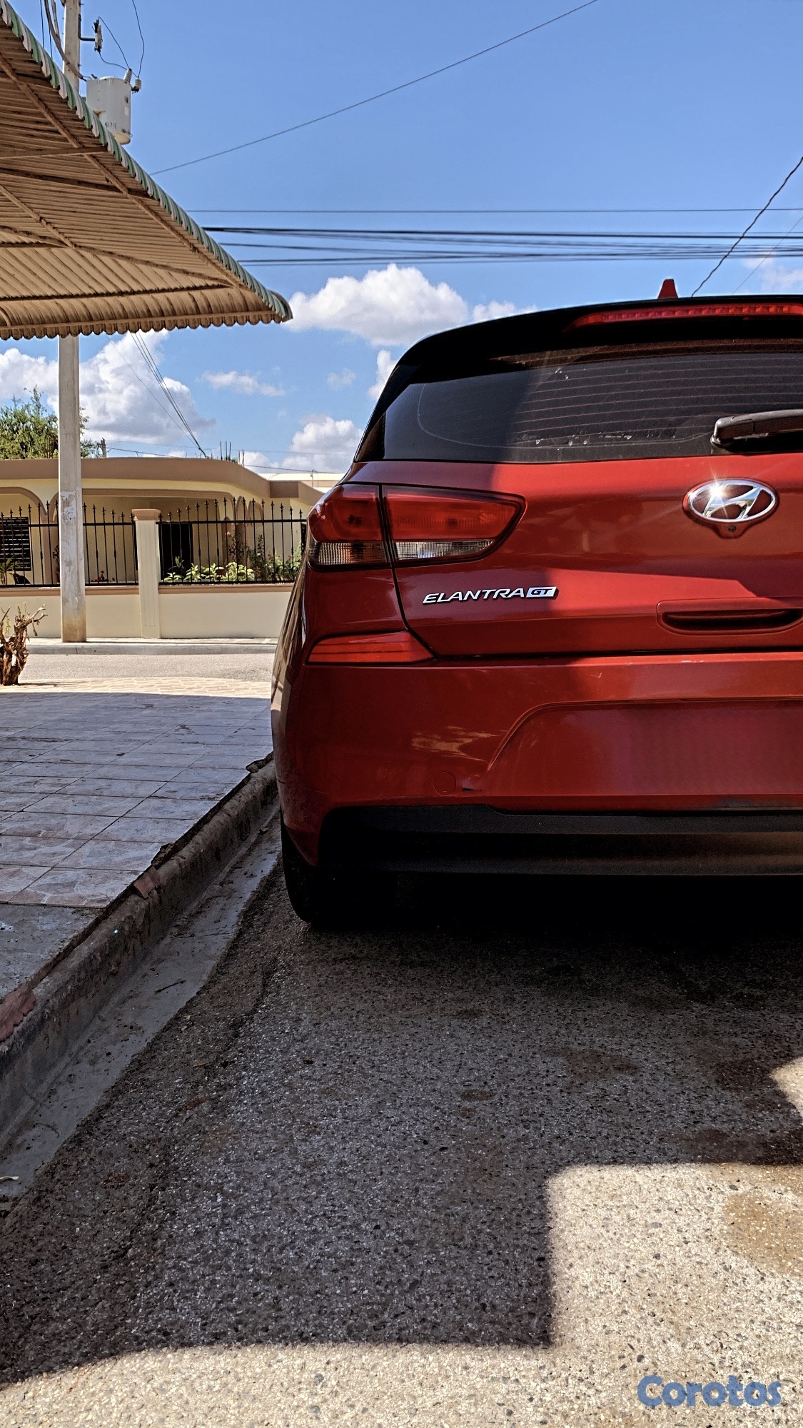 carros -  Hyundai Elantra GT 2018 6