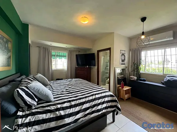 muebles y colchones - Cama King + Colchón + 2 Gavetas 3