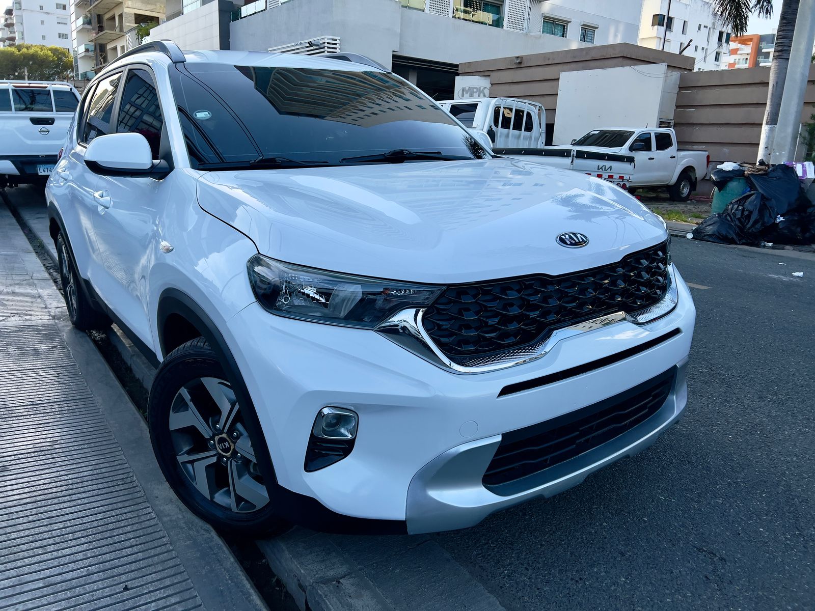 jeepetas y camionetas - KIA SONET 2022 1