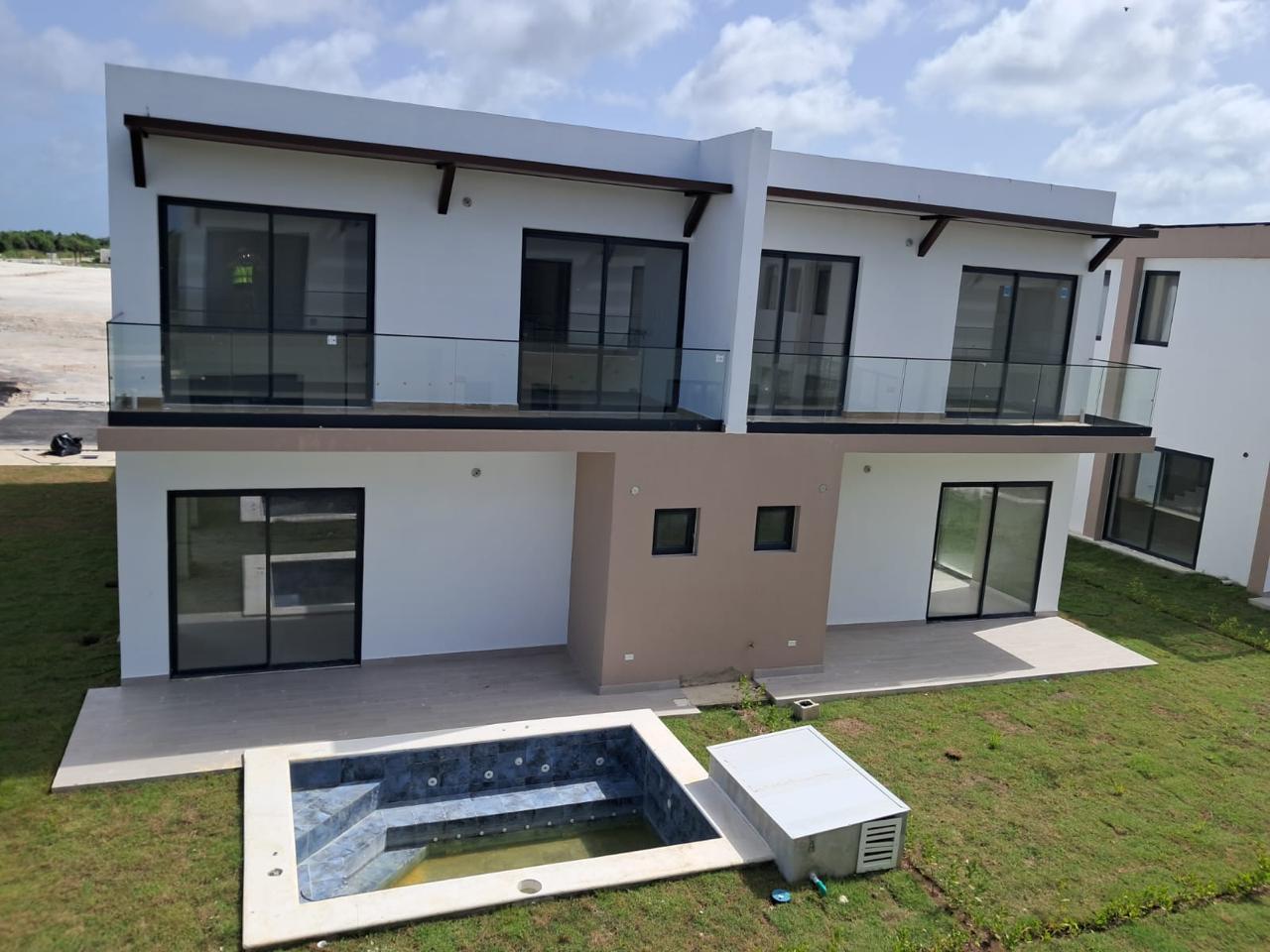 casas vacacionales y villas - Villas de Lujo en Vista Cana-Punta Cana   0